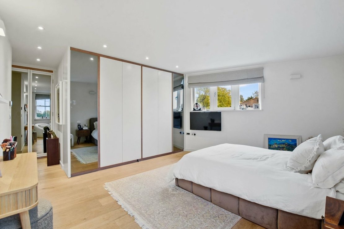 2 bedroom Flat for sale in 206 Archway Road-view10