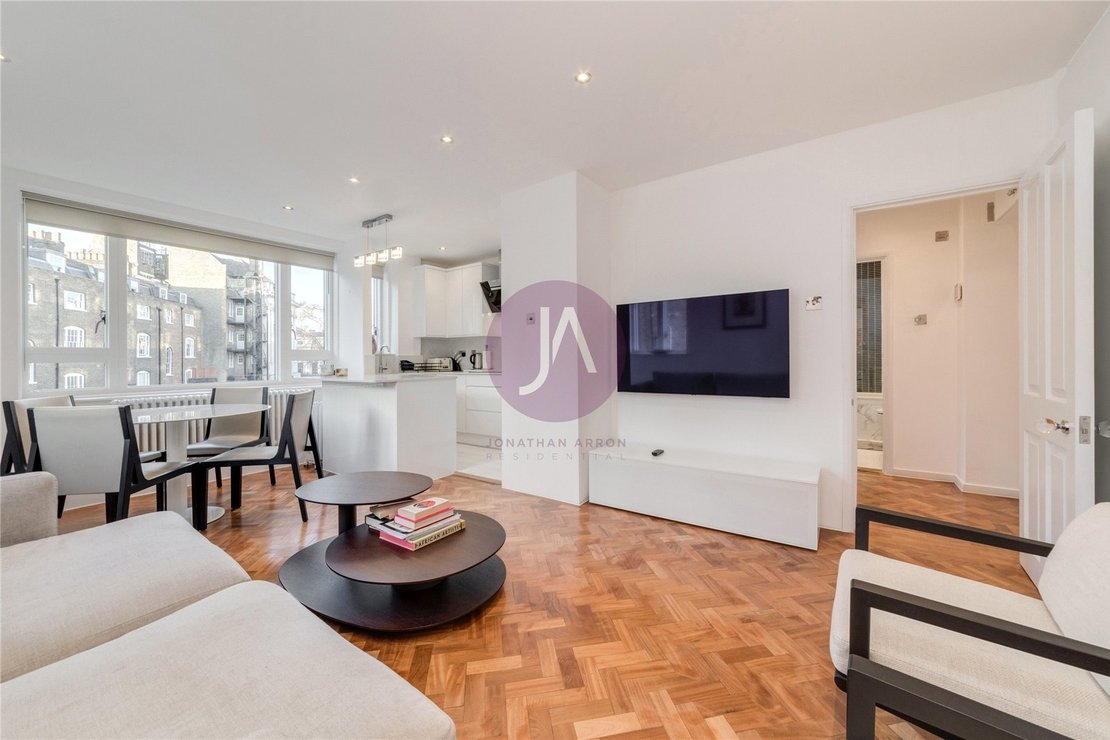 1 bedroom Flat for sale in 22 Park Crescent-view8