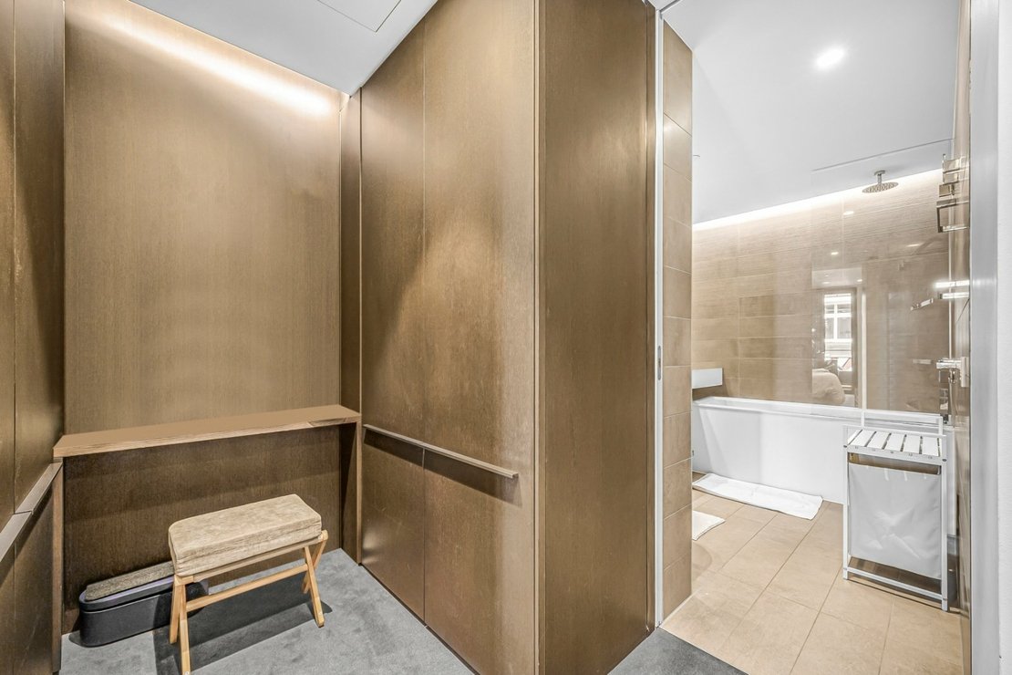 1 bedroom Flat for sale in 37 Rathbone Square-view8