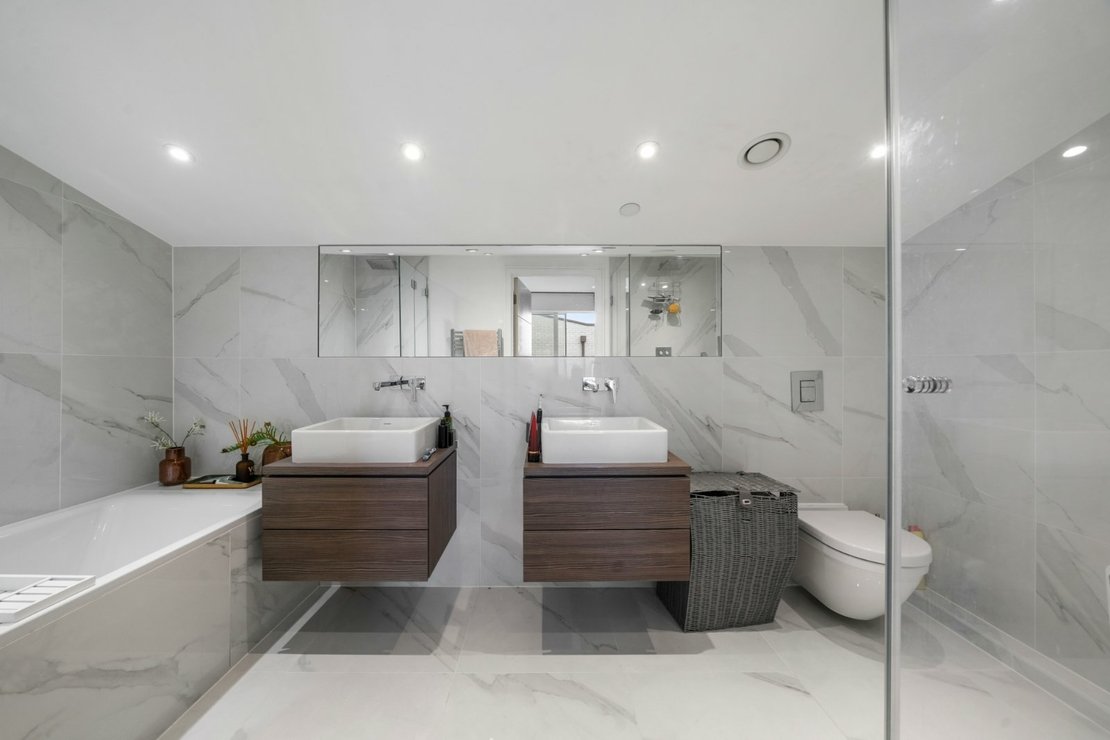 4 bedroom Maisonette,Newhome for sale in 5-7 The Avenue-view5