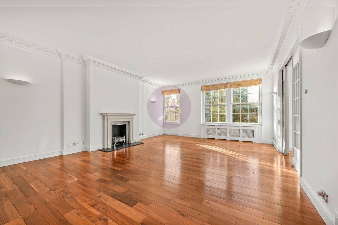 4 bedroom Flat for sale in Abbey Lodge-view2