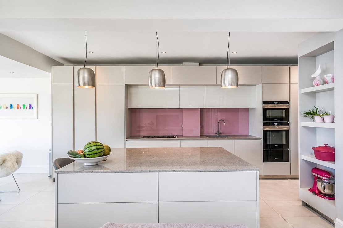 5 bedroom House for sale in Alexander Avenue-view6