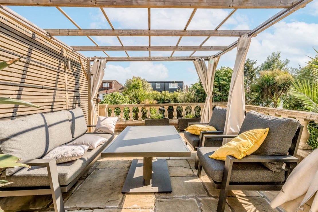 5 bedroom House for sale in Alexander Avenue-view17