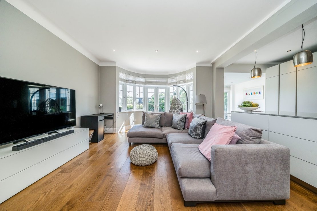 5 bedroom House for sale in Alexander Avenue-view25