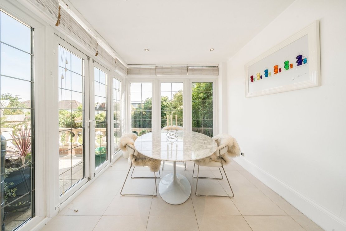 5 bedroom House for sale in Alexander Avenue-view16