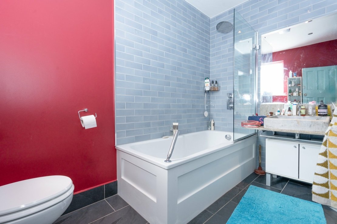 4 bedroom House for sale in All Souls Avenue-view21