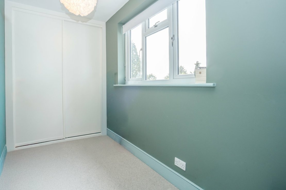 4 bedroom House for sale in All Souls Avenue-view20