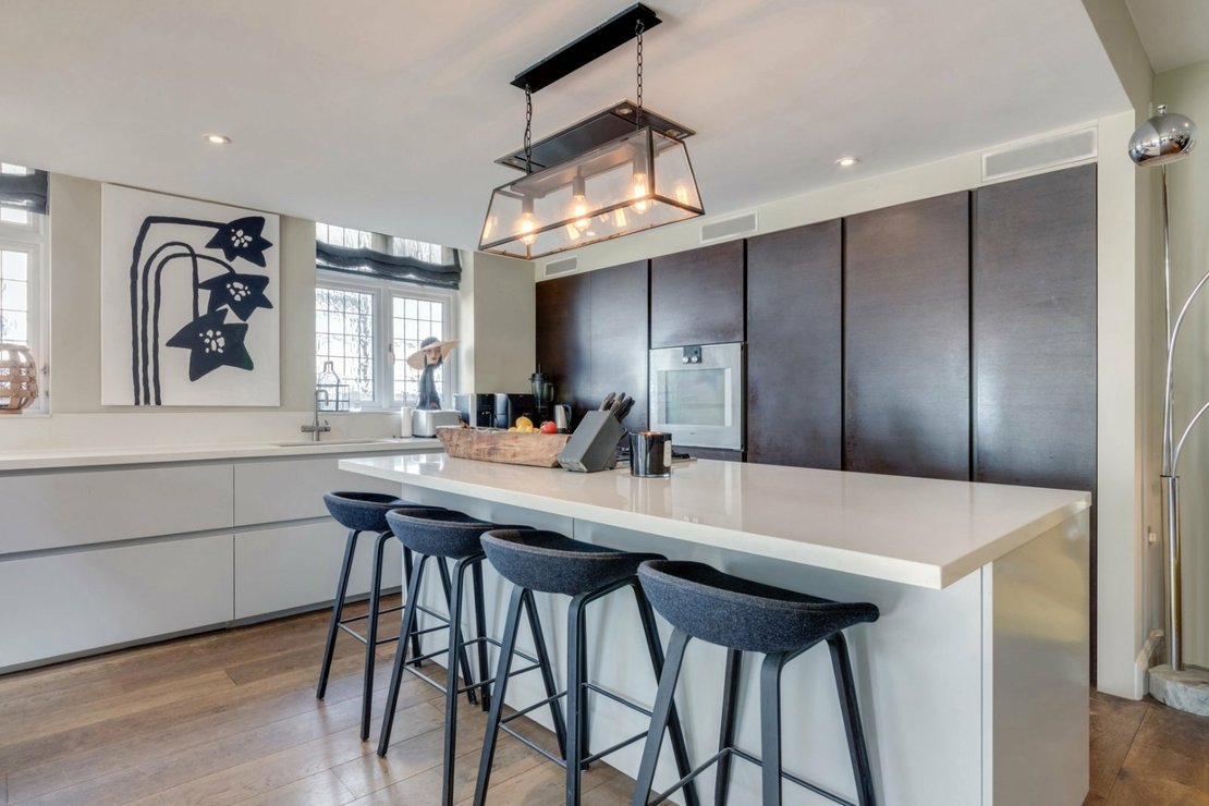 6 bedroom House for sale in Alverstone Road-view15