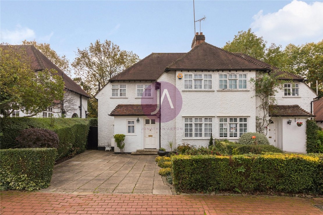 3 bedroom House for sale in Brookland Close-view6