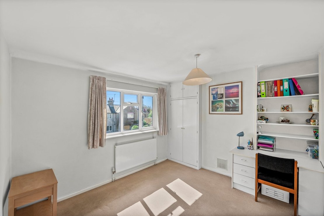 4 bedroom House for sale in Carlisle Avenue-view12