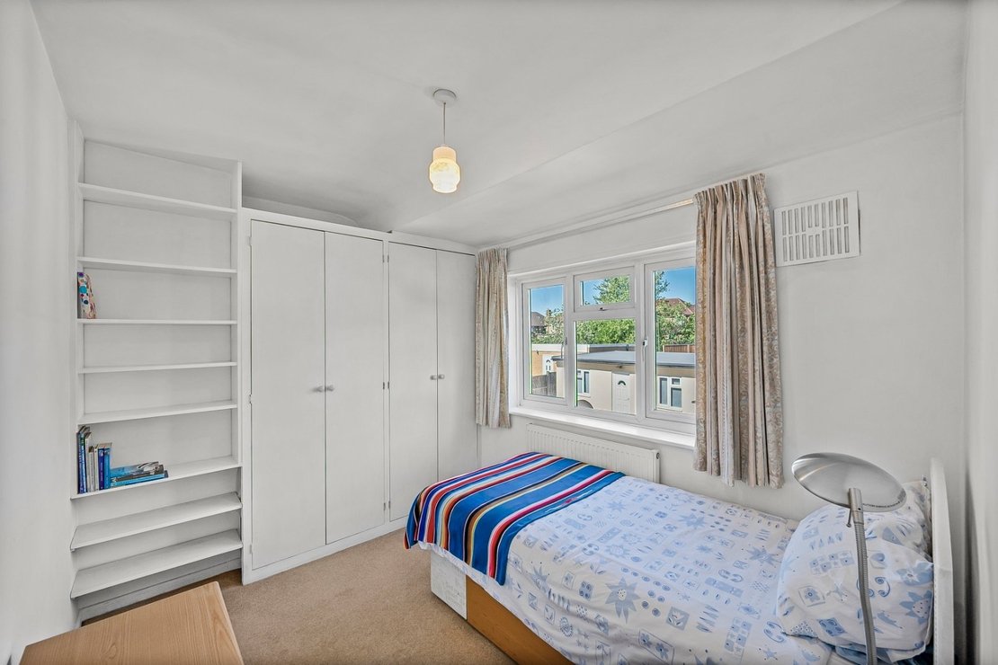 4 bedroom House for sale in Carlisle Avenue-view9