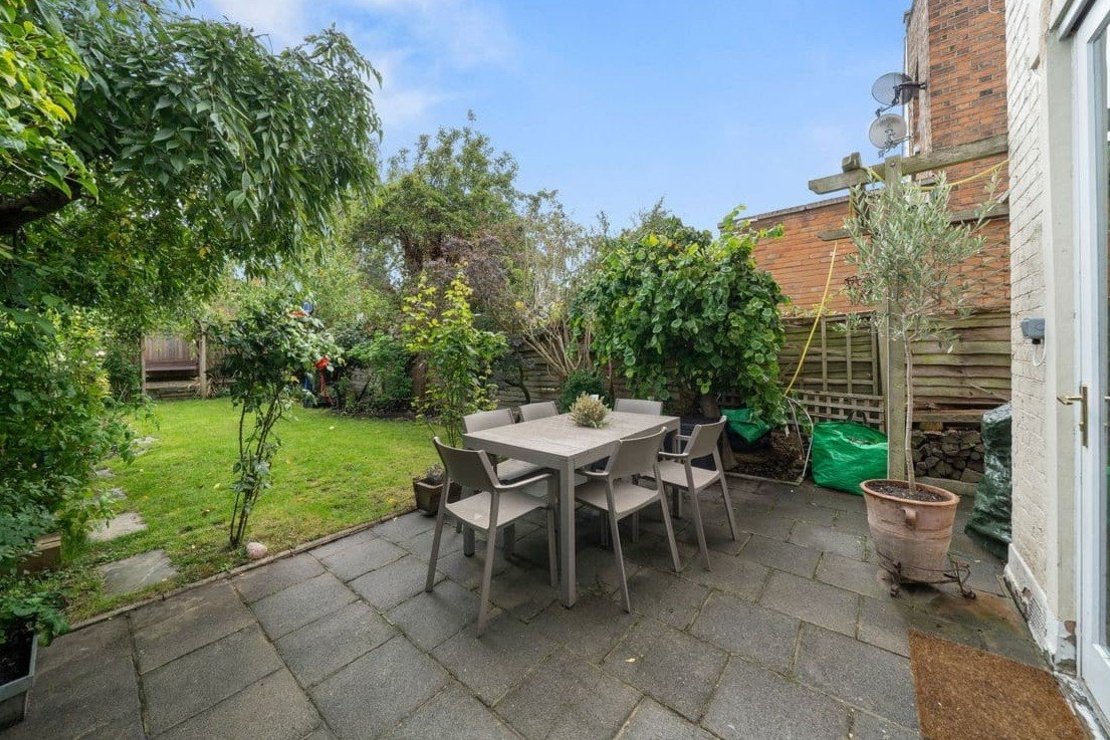4 bedroom House for sale in Chandos Road-view8