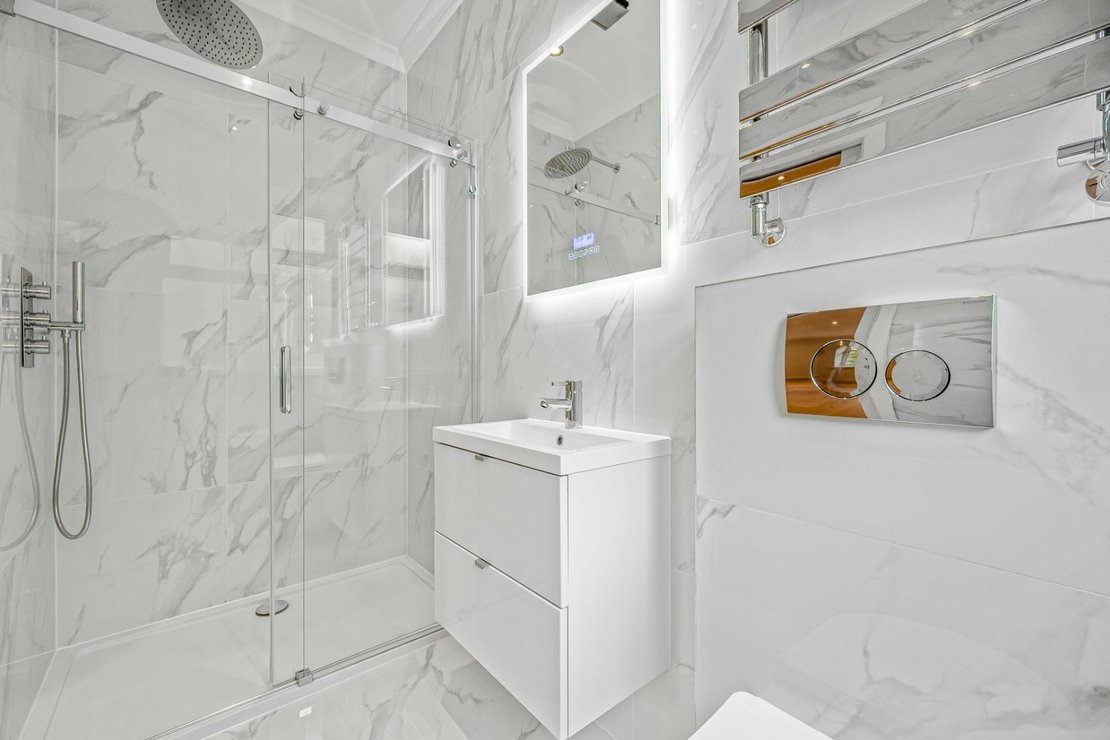 3 bedroom Maisonette for sale in Chatsworth Road-view6