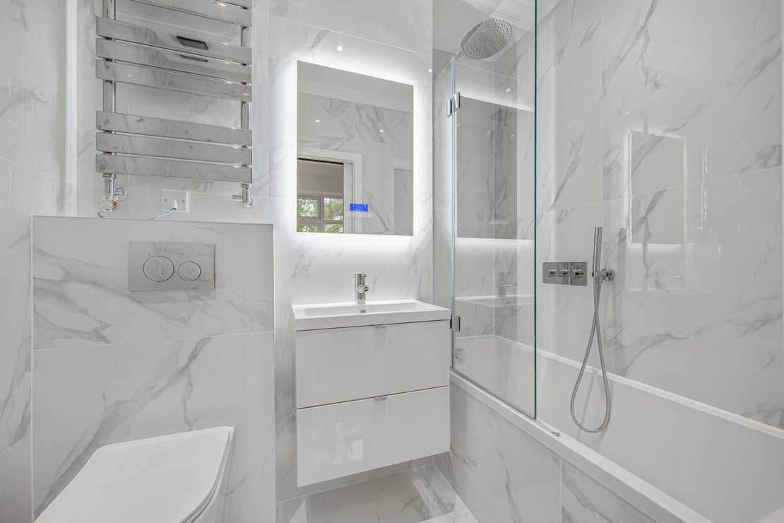 2 bedroom Maisonette for sale in Chatsworth Road-view8