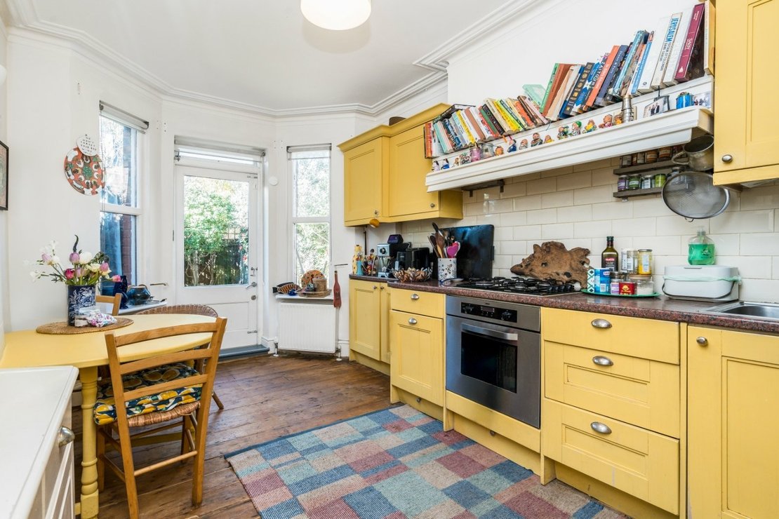 3 bedroom House for sale in Churchill Road-view4