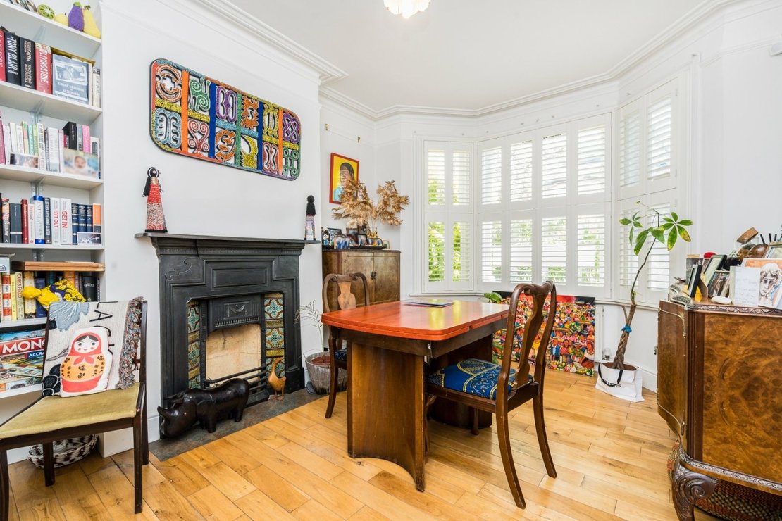 3 bedroom House for sale in Churchill Road-view3