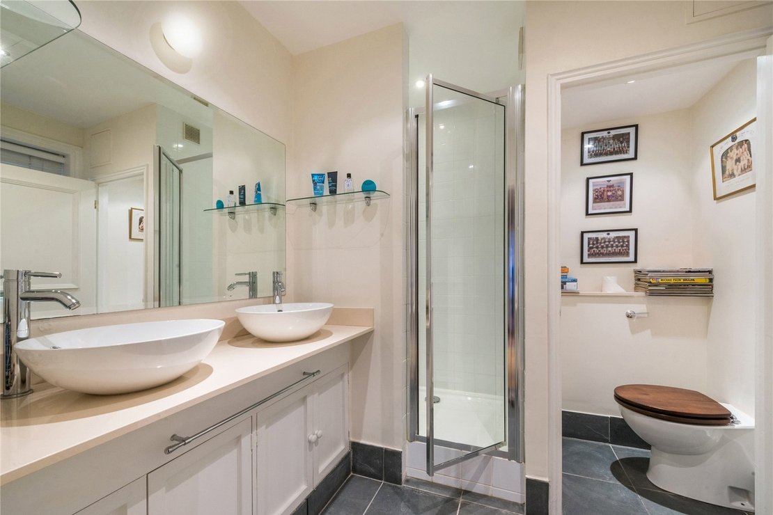 4 bedroom House for sale in Craven Hill Mews-view10