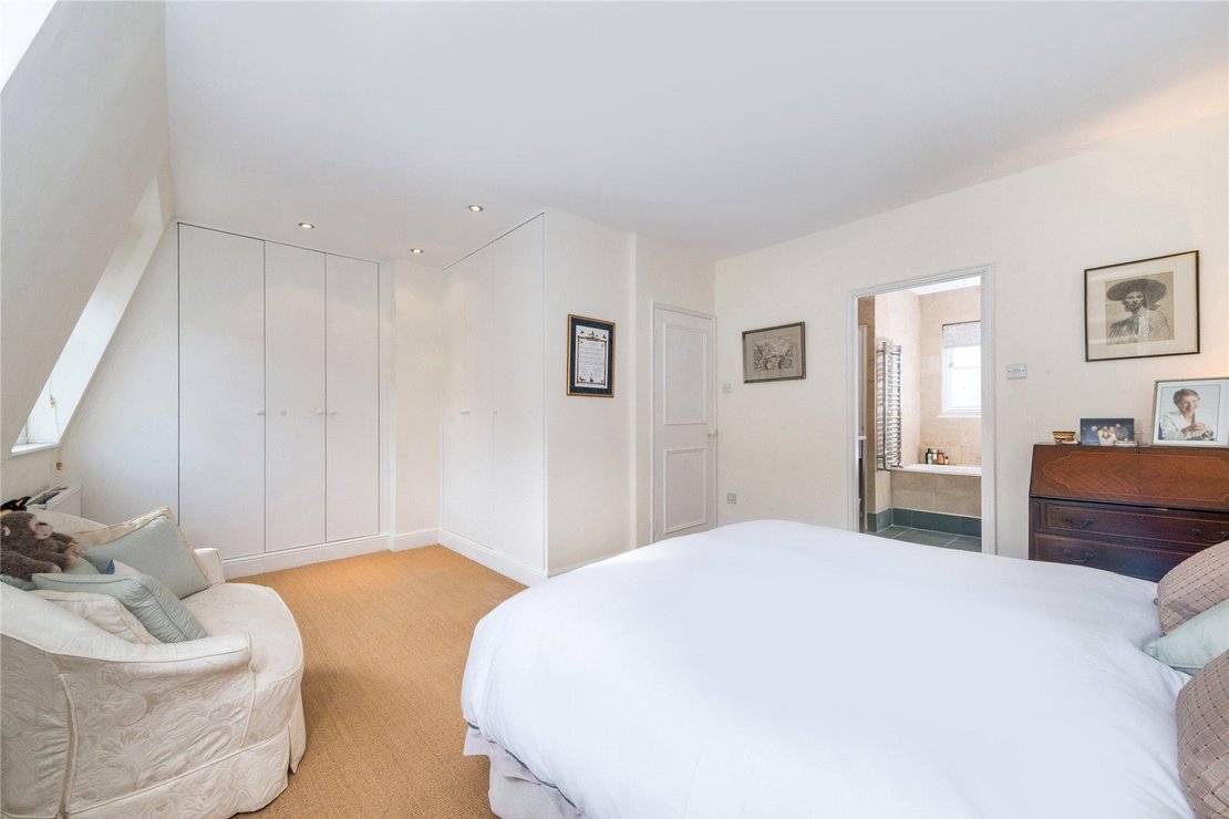 4 bedroom House for sale in Craven Hill Mews-view4