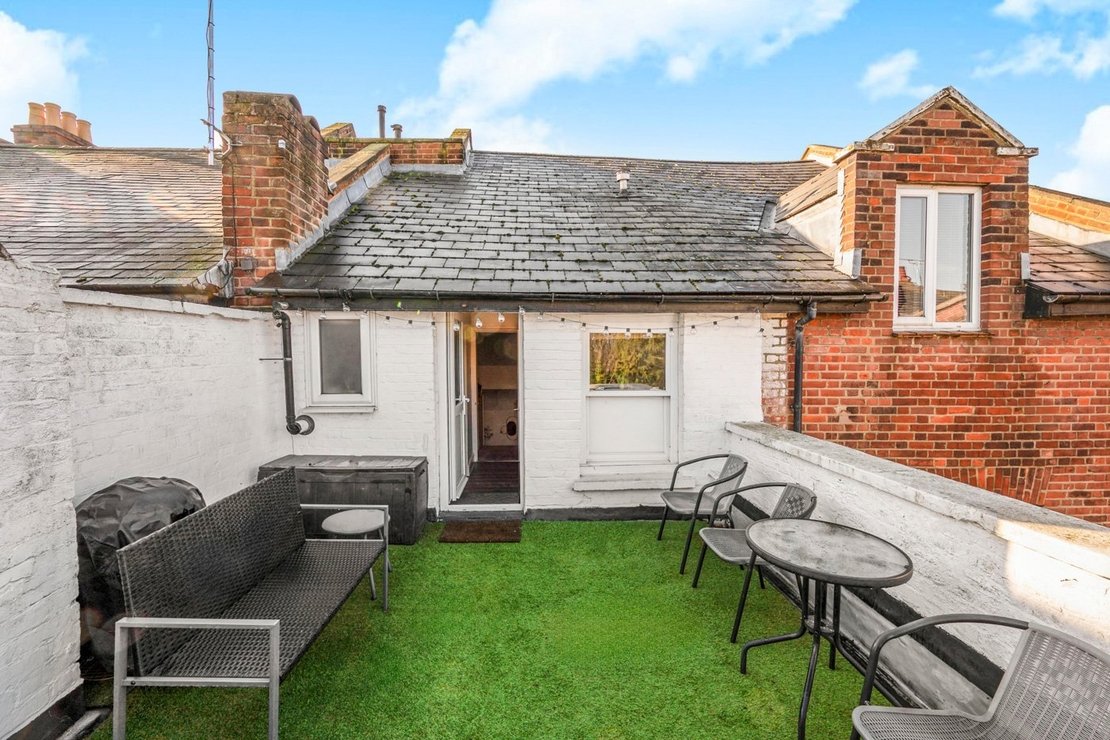 2 bedroom Flat for sale in Cromwell Place-view7