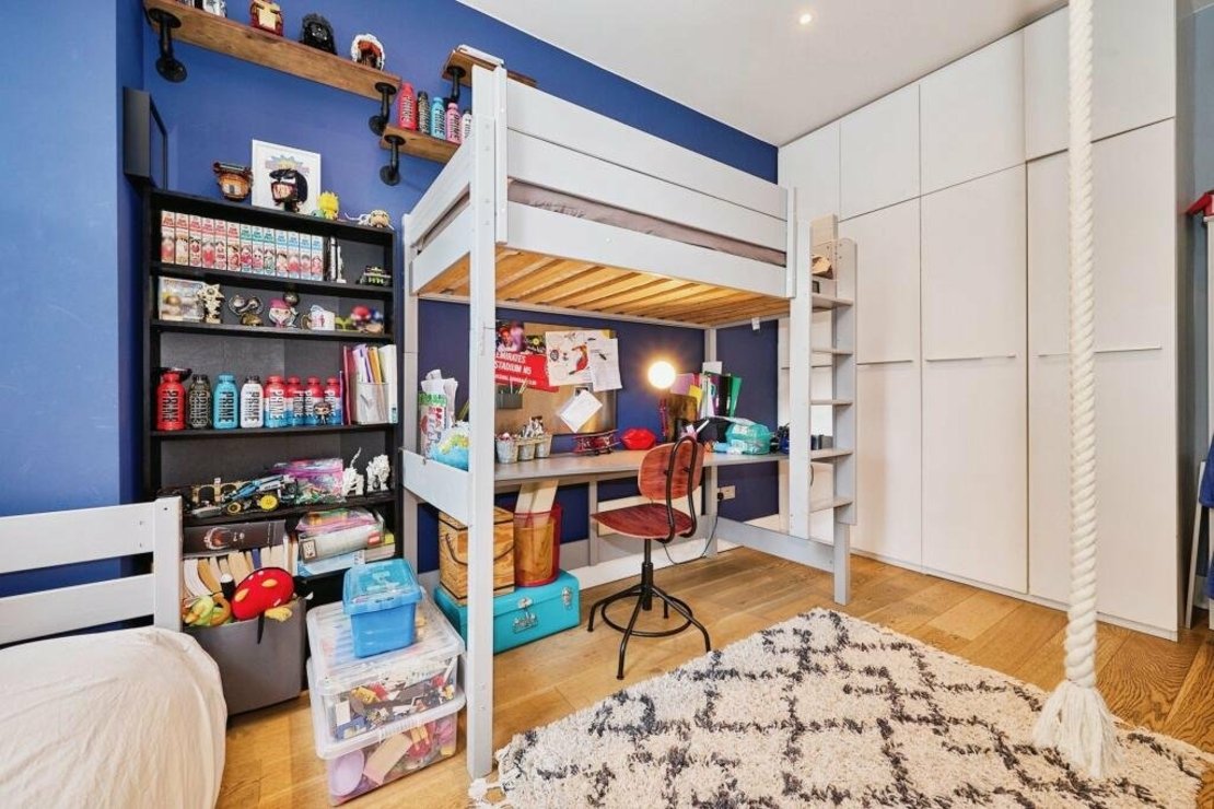 3 bedroom Flat for sale in Dartmouth Road-view16