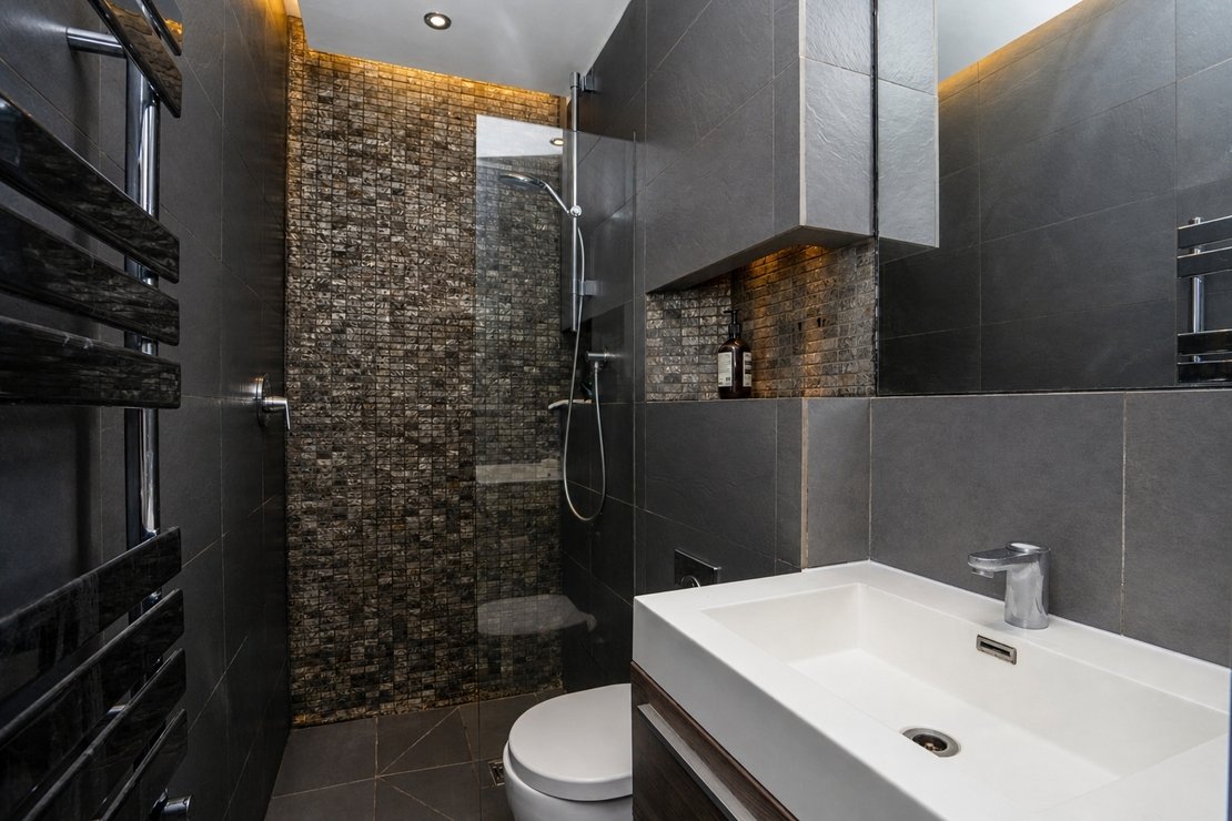 3 bedroom Flat for sale in Dartmouth Road-view9