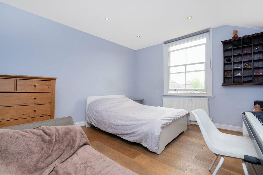 6 bedroom House for sale in Dyne Road-view15