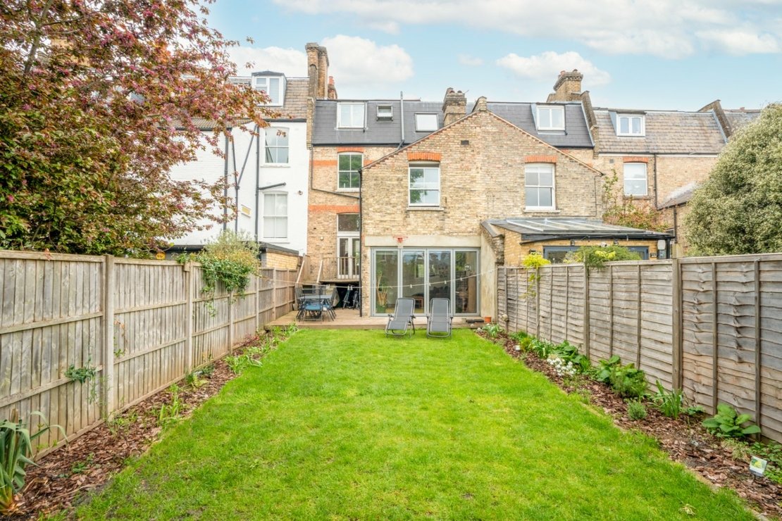 6 bedroom House for sale in Dyne Road-view7