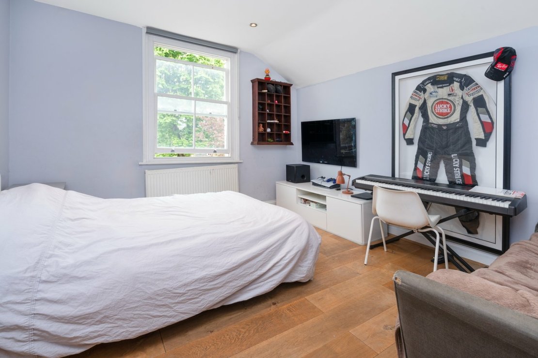 6 bedroom House for sale in Dyne Road-view14