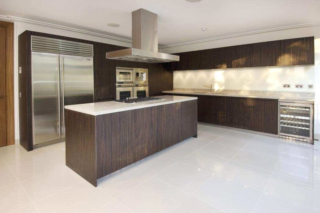 4 bedroom Flat for sale in Ebony Court-view3