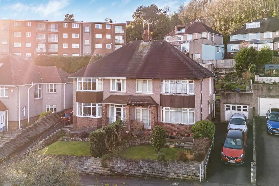 3 bedroom House for sale in Ffynone Drive-view17