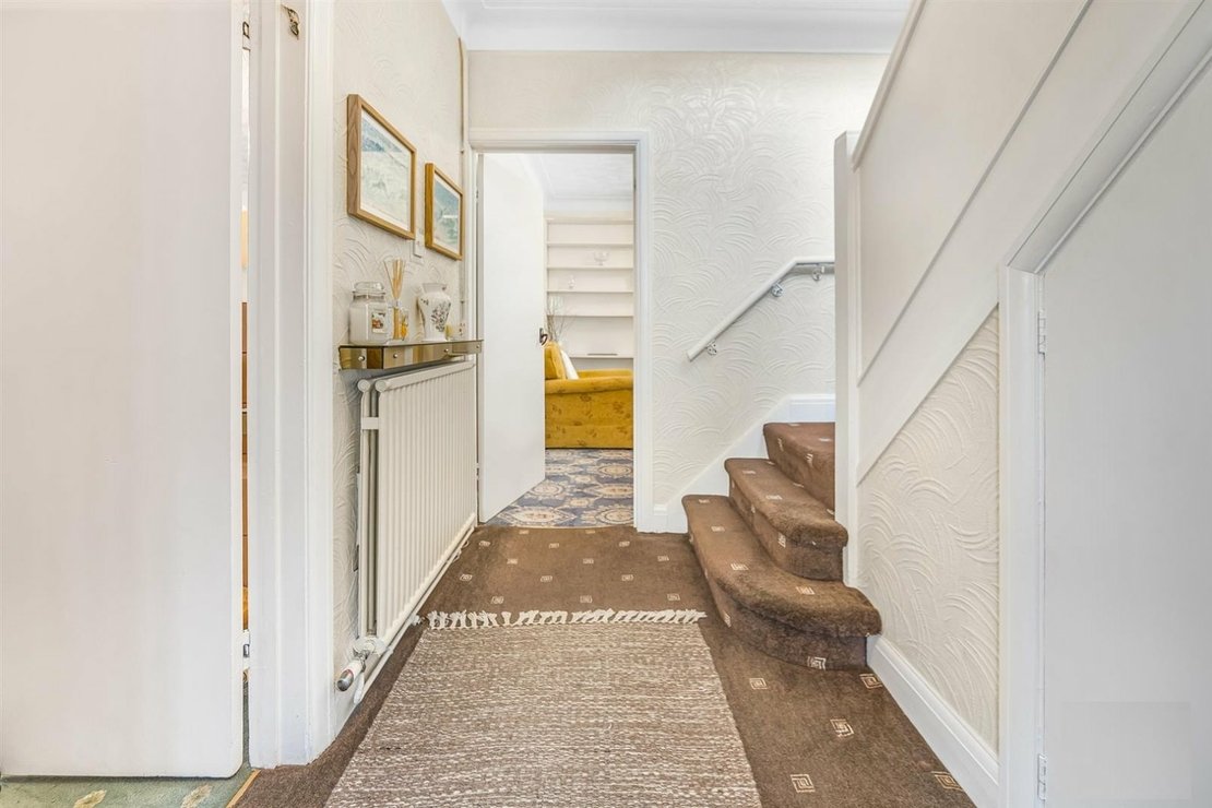 3 bedroom House for sale in Ffynone Drive-view14
