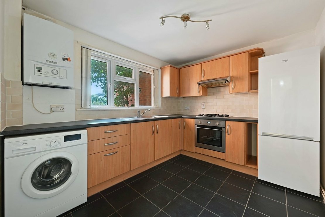 1 bedroom Flat for sale in Garfield Court-view4