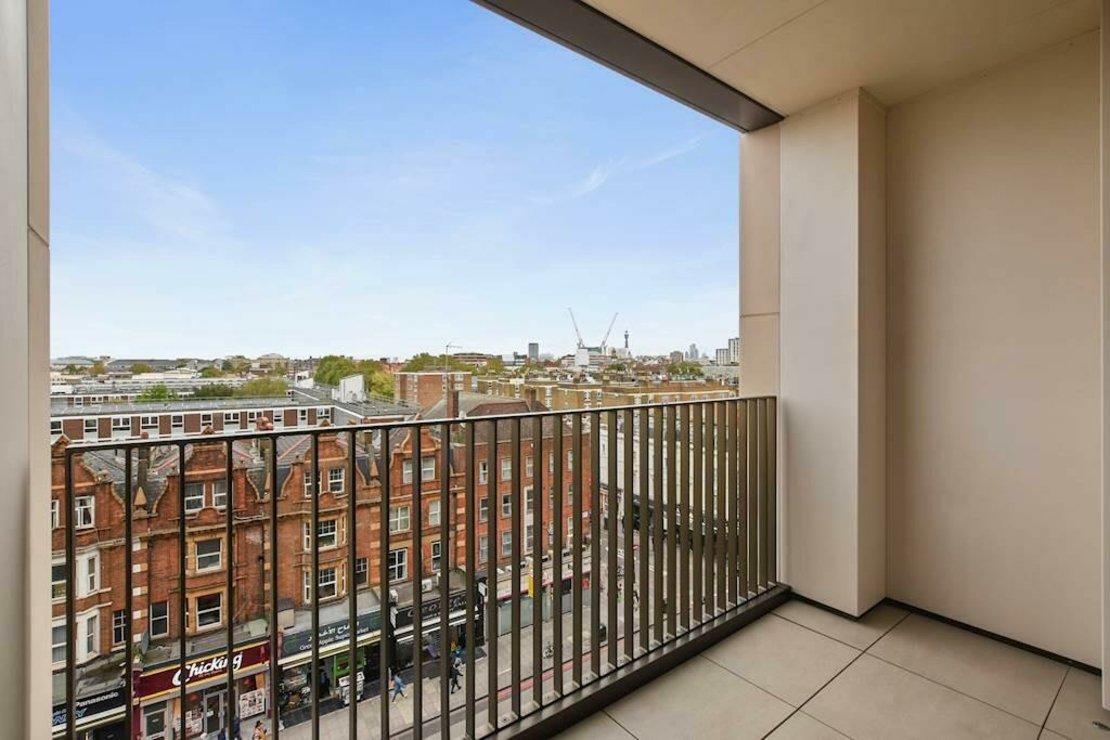 1 bedroom Flat for sale in Garrett Mansions-view11