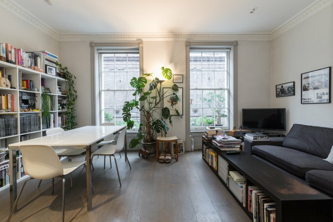 1 bedroom Flat for sale in Greek Street-view8