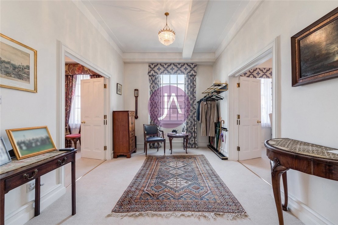 4 bedroom Flat for sale in Hereford House-view15