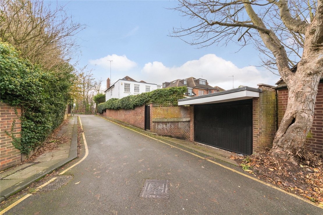 3 bedroom House for sale in Hermitage Lane-view17