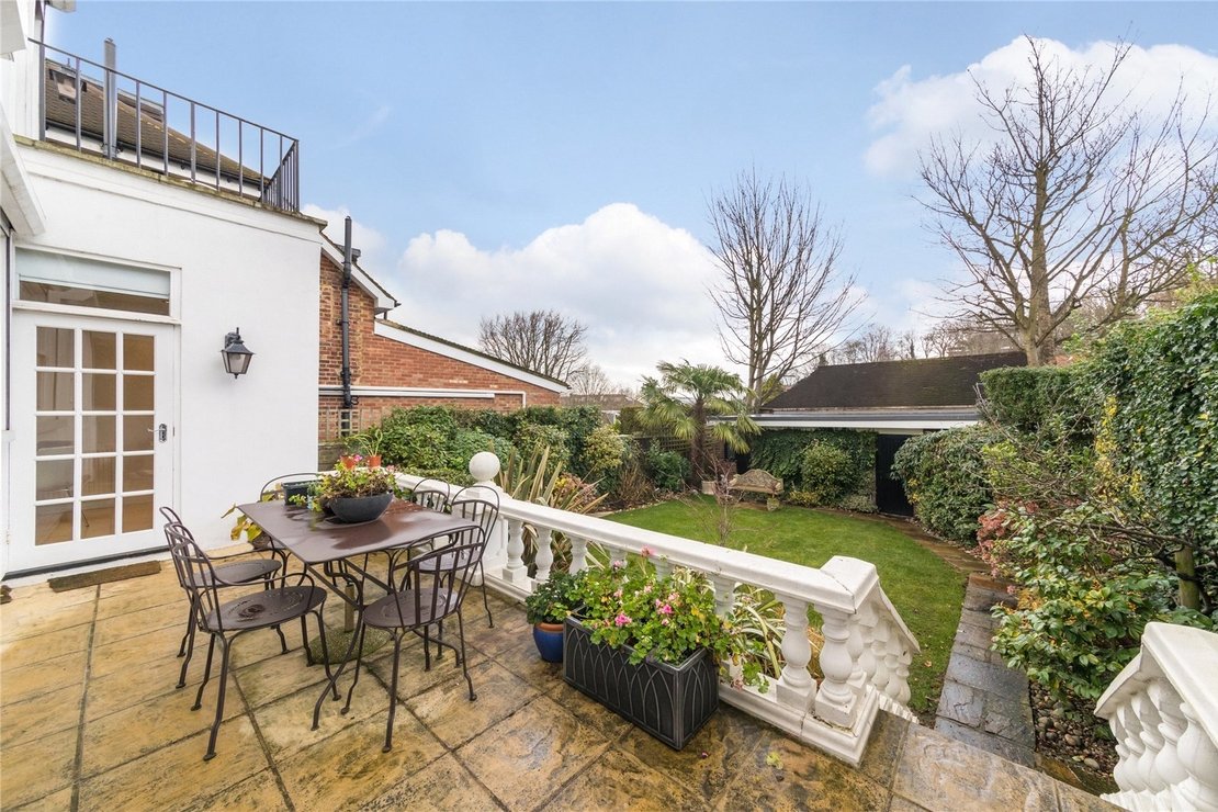 3 bedroom House for sale in Hermitage Lane-view16