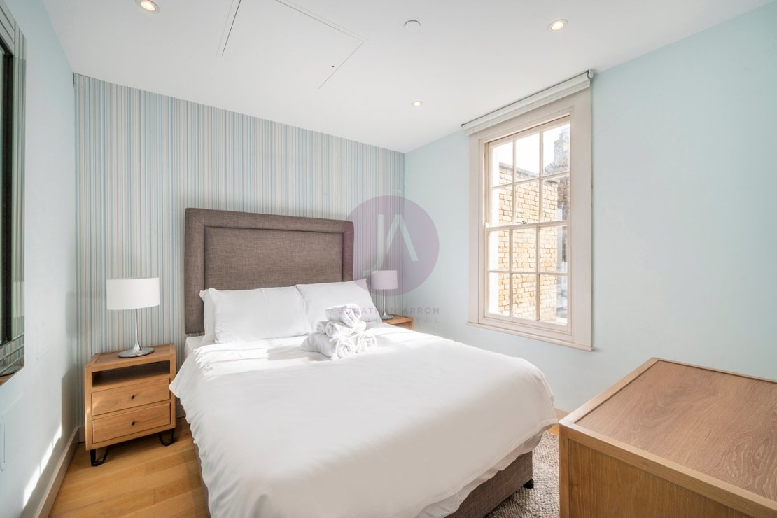4 bedroom House for sale in Hillgate Place-view11