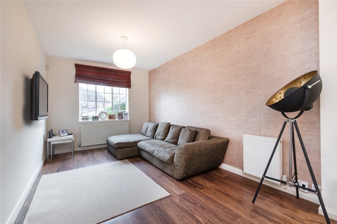 4 bedroom House for sale in Holyoake Walk-view6