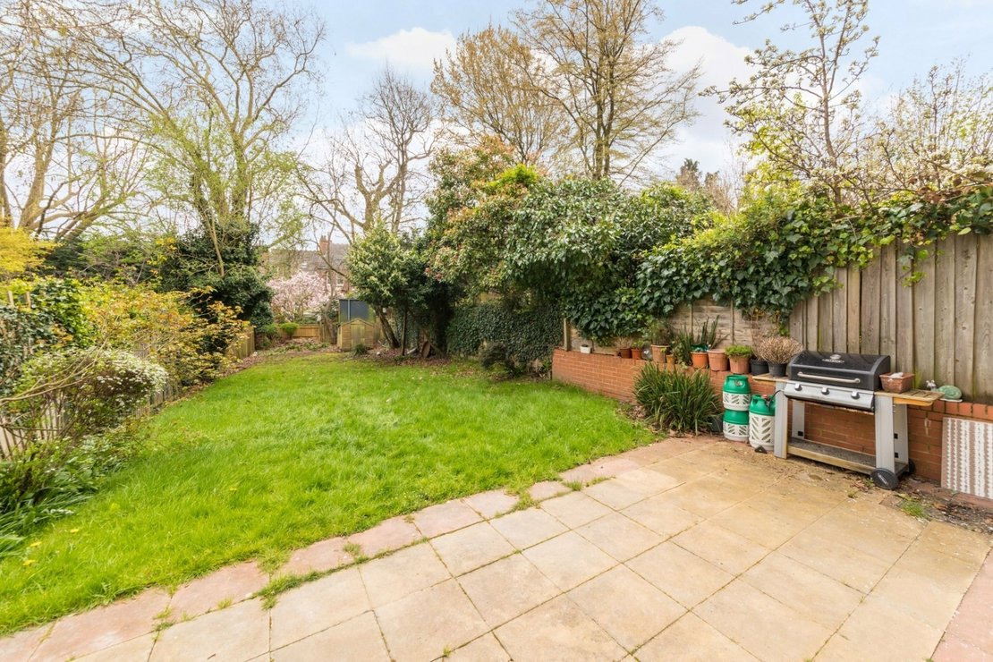 6 bedroom House for sale in Jacksons Lane-view5