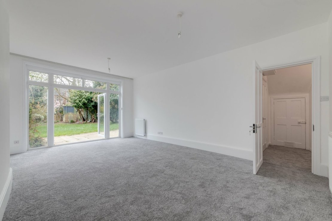 6 bedroom House for sale in Jacksons Lane-view6