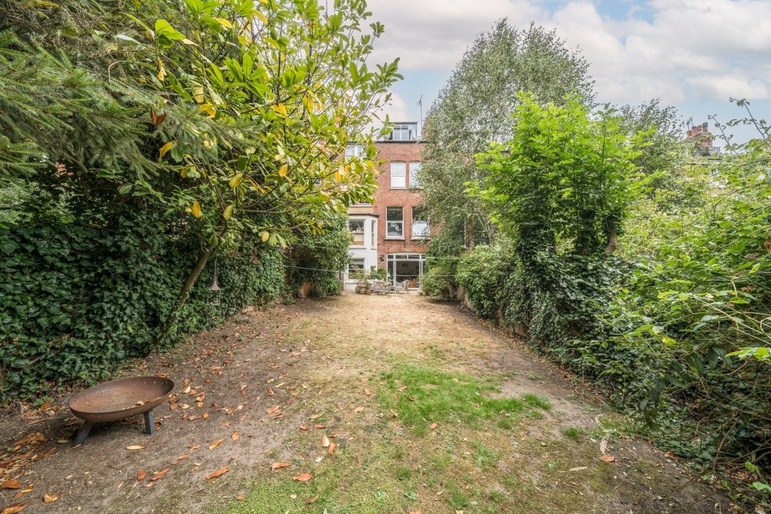 2 bedroom Flat for sale in Jacksons Lane-view18