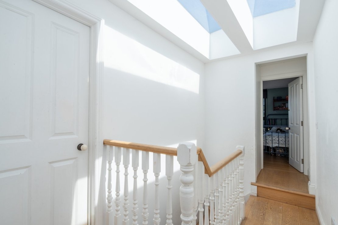 5 bedroom House for sale in Kings Road-view14