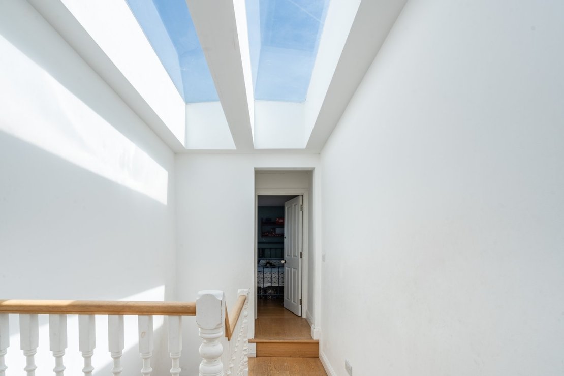5 bedroom House for sale in Kings Road-view11