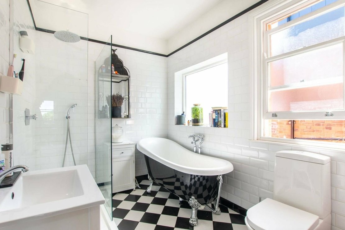 3 bedroom House for sale in Kings Road-view10