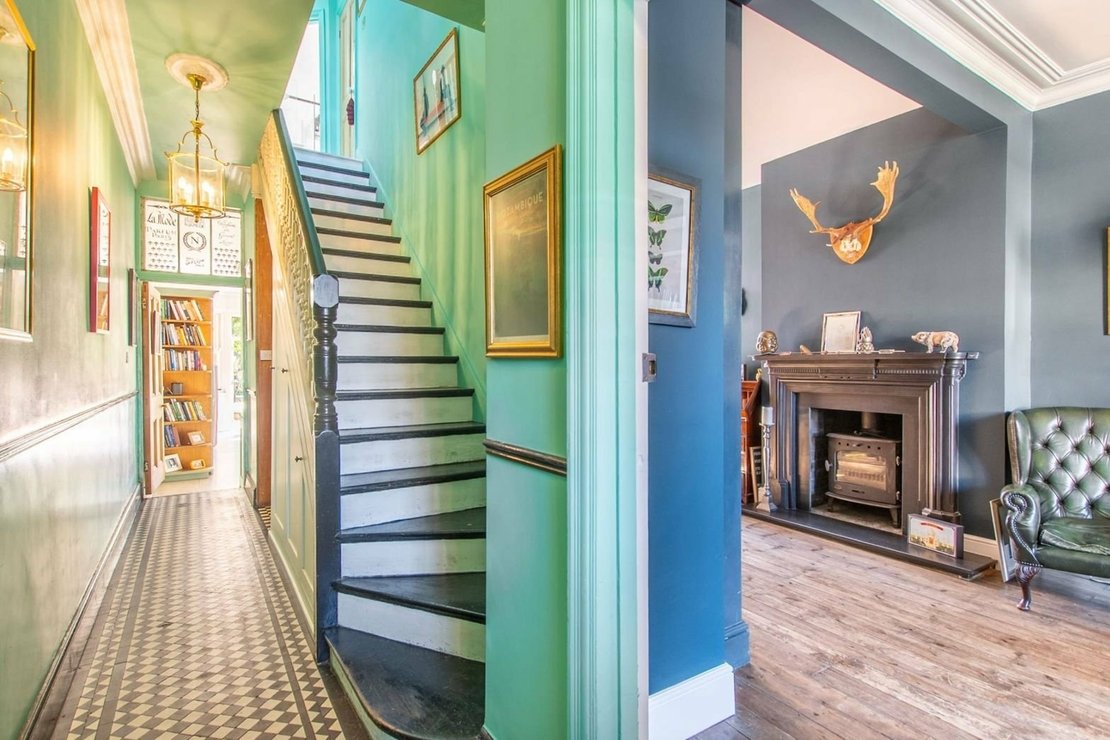 3 bedroom House for sale in Kings Road-view2