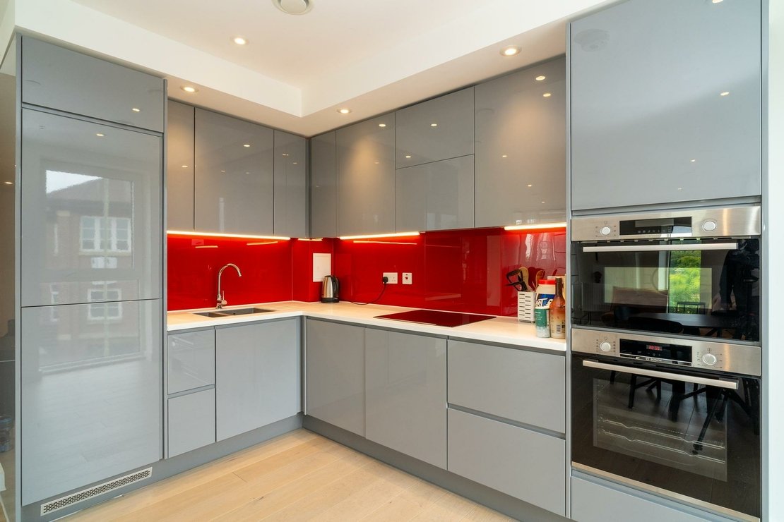 1 bedroom Flat for sale in Liberty House-view4