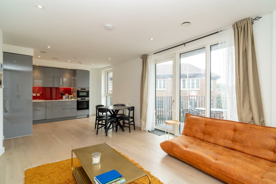 1 bedroom Flat for sale in Liberty House-view2