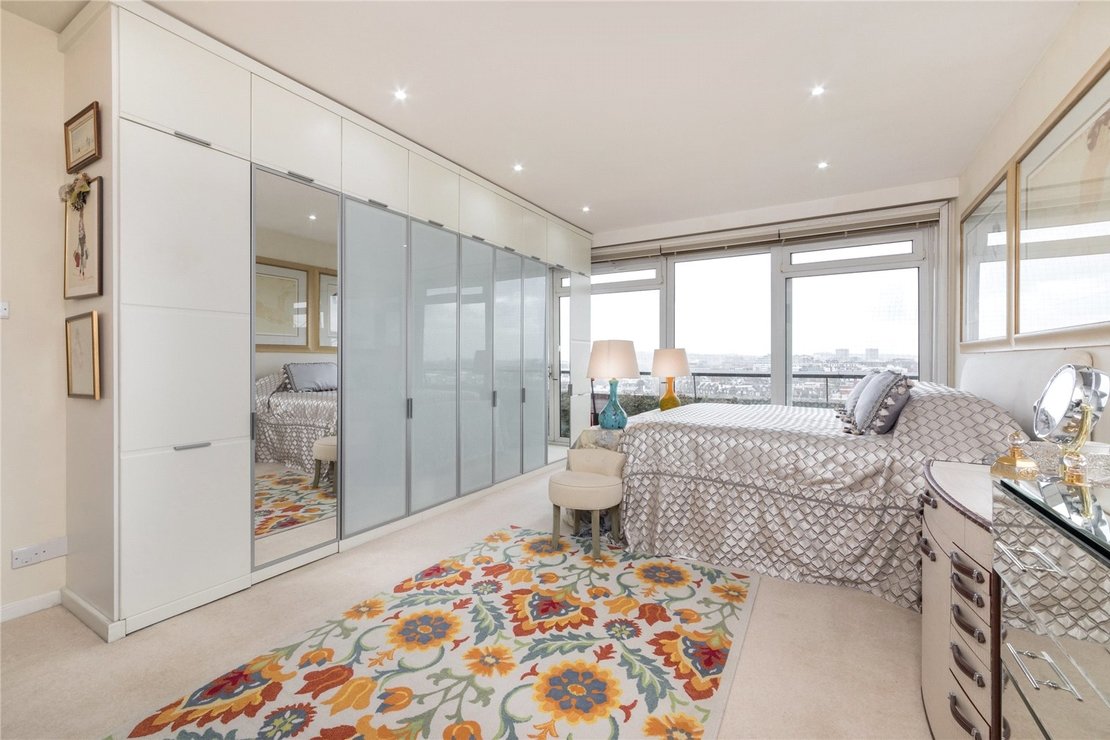 3 bedroom Flat for sale in Little Venice-view2