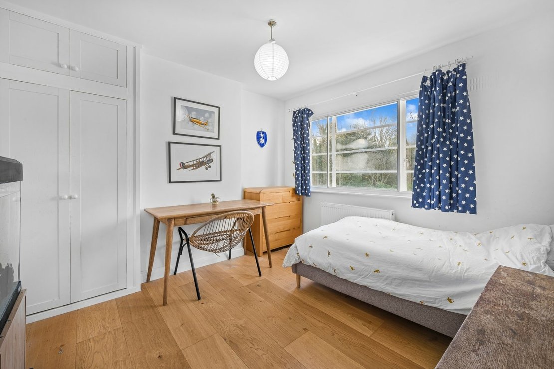 3 bedroom House for sale in Ludlow Way-view10